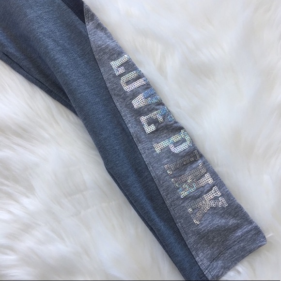 🚫TRADED🚫🖤VS PINK Super Soft Leggings🖤 - Picture 3 of 7